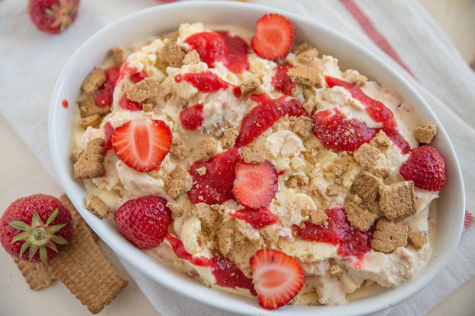 Strawberry Cheesecake Ice Cream Serve in a Bowl